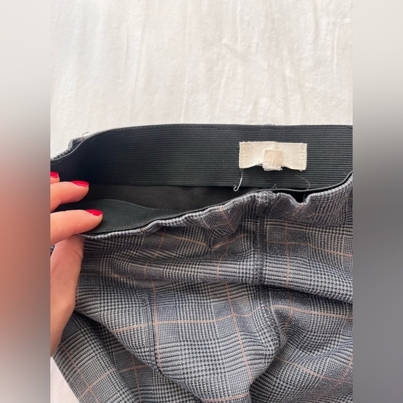 Alter’d state fall plaid ankle crop pants - Picture 4 of 5